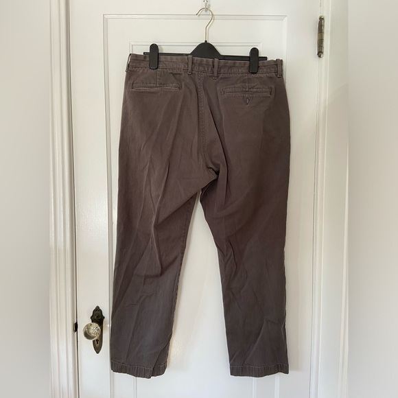 J. Crew straight leg chinos in charcoal grey, 30 waist and 30 length - Picture 2 of 5
